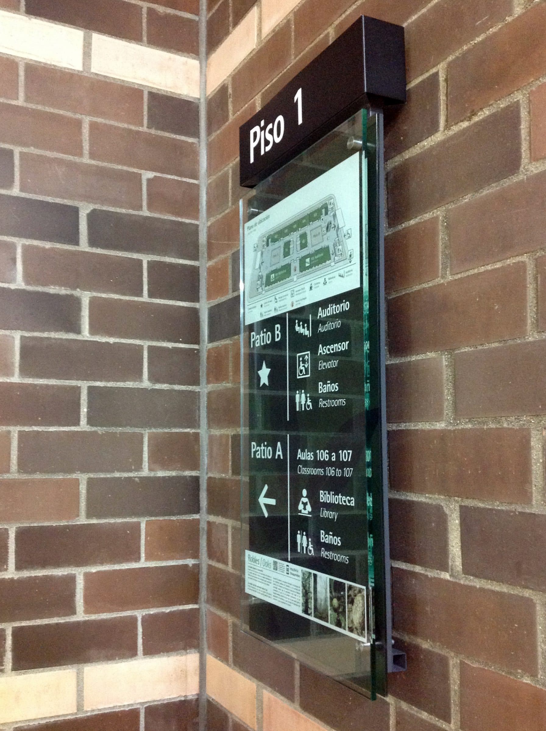 Universidad de Antioquia: Wayfinding System